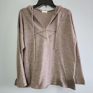 Bucketlist Lightweight Hooded Long Sleeve